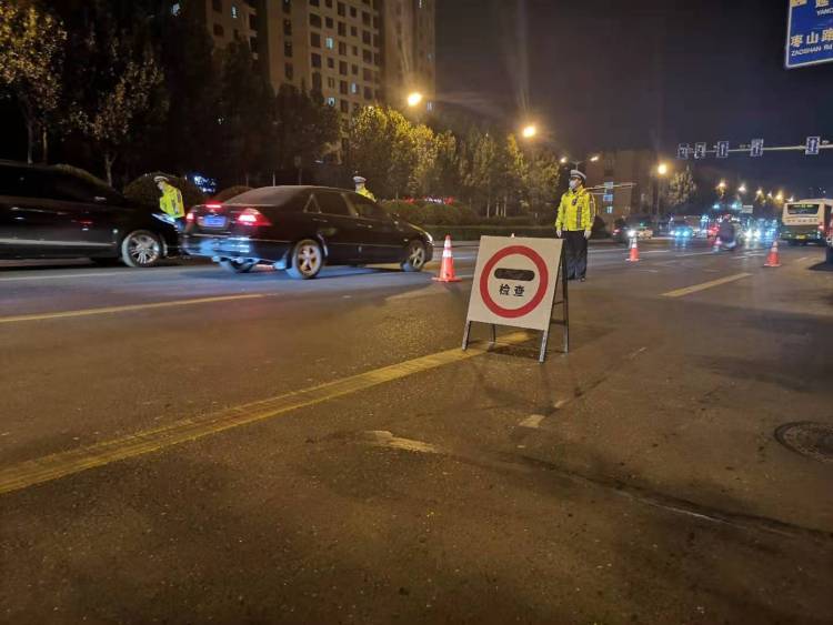 半岛聚焦丨自己喝醉，家庭撞碎！醉驾入刑满10年，一些醉驾者成立贴吧、QQ群忏悔