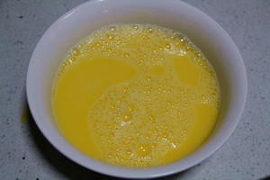 教你做海参蒸蛋,泡好的海参蒸蛋的步骤