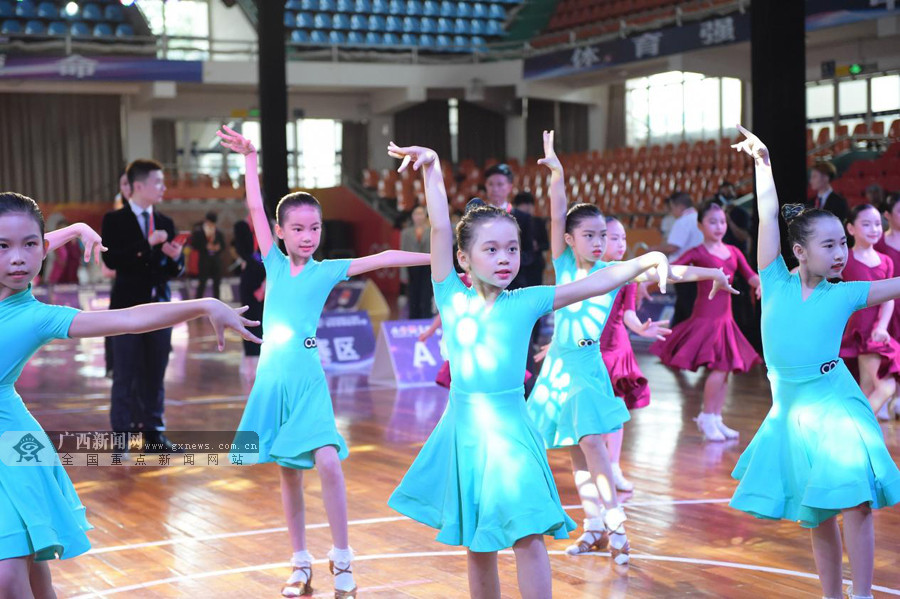 第十六届广西体育舞蹈公开赛,2019南宁首届体育舞蹈锦标赛