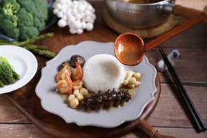 海参鲍鱼菇捞饭,菌菇海参捞饭