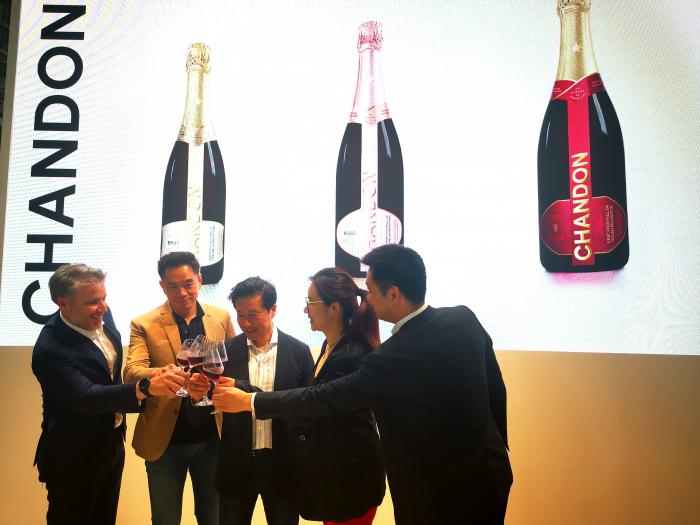 瞄准高端化和年轻化趋势进口酒积极参展消博会