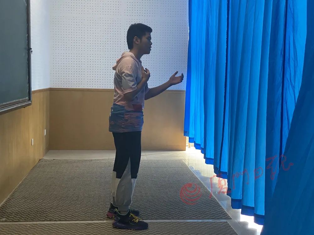 重点高中学科特长生招生考试,高中特招生评委会换吗