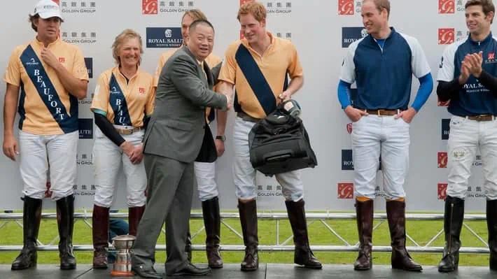 富豪潘苏通：困在高楼魔咒里|潜鳄浮沉录③