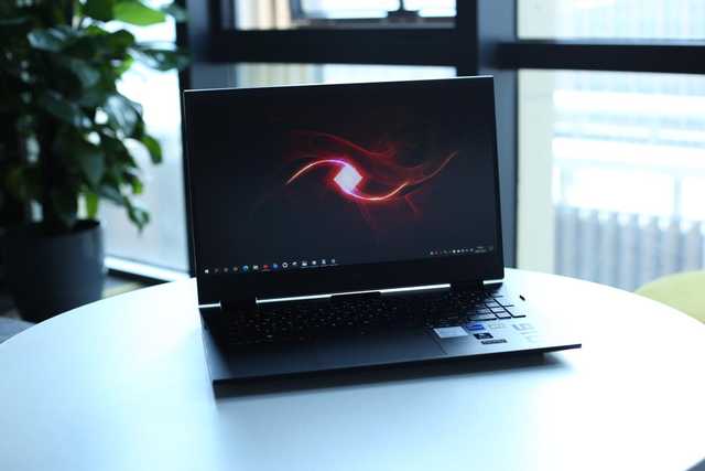 暗影精灵7对比上一代,暗影精灵7和拯救者r7000p哪个更好