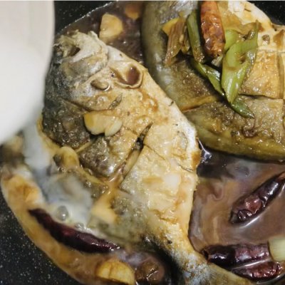 臭小苏说，想吃“红烧鲳鱼”啦