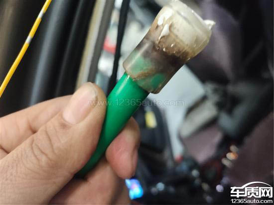 车辆漏水常见问题,质保期内车辆漏水严重