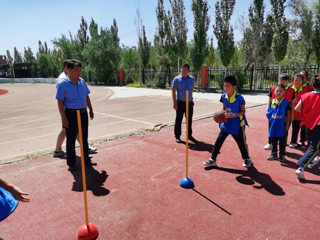 乡村学校少年宫成果展示,中心小学乡村学校少年宫