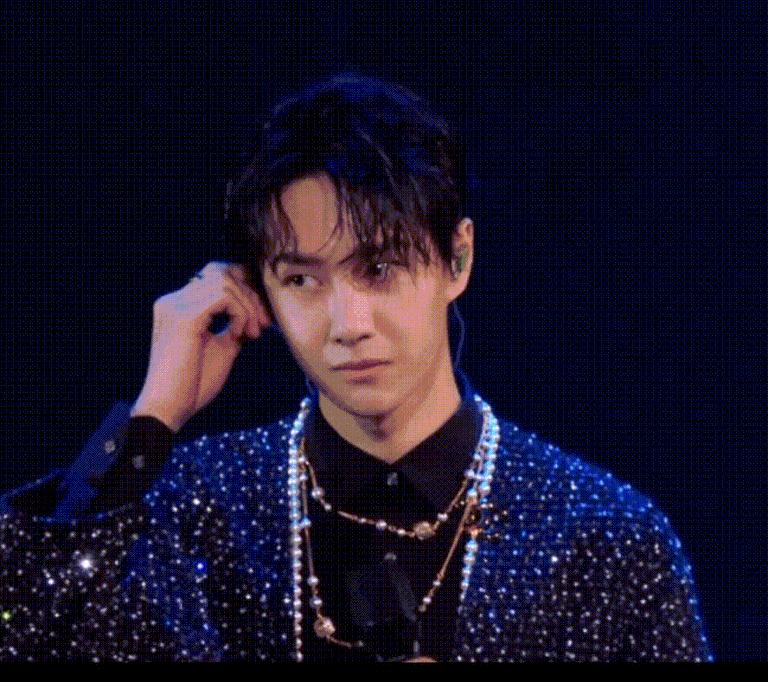 娱乐圈女装大佬,娱乐圈的女大佬