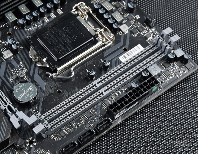 DIY从入门到放弃：双通道内存你把握不住