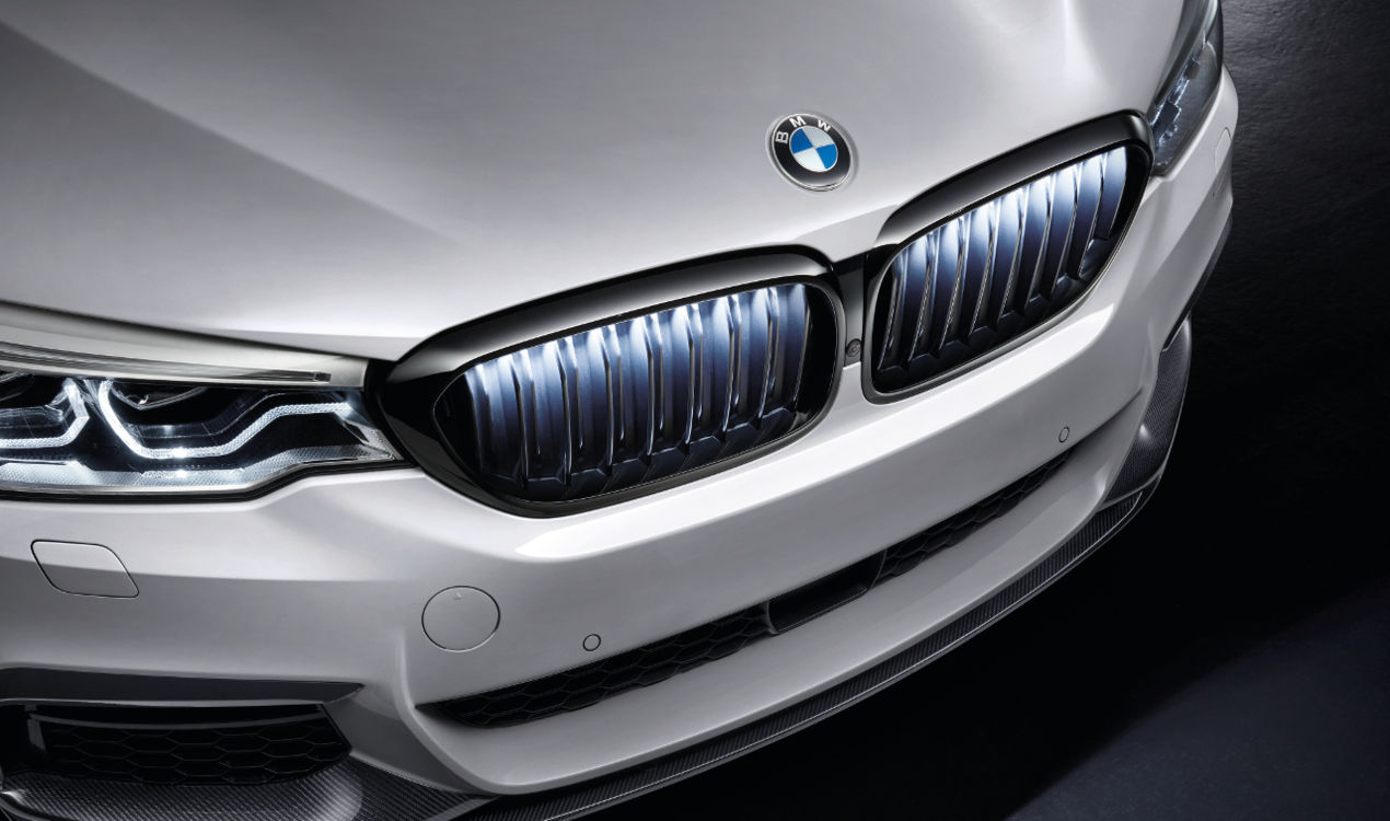 电动汽车重新设计前脸格栅,经典汽车前进气格栅设计