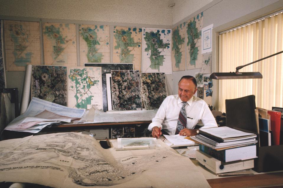 迪士尼欢乐5周年,迪士尼100周年欢乐庆典