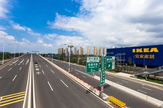 开市客超市开业第一天,开市客进展