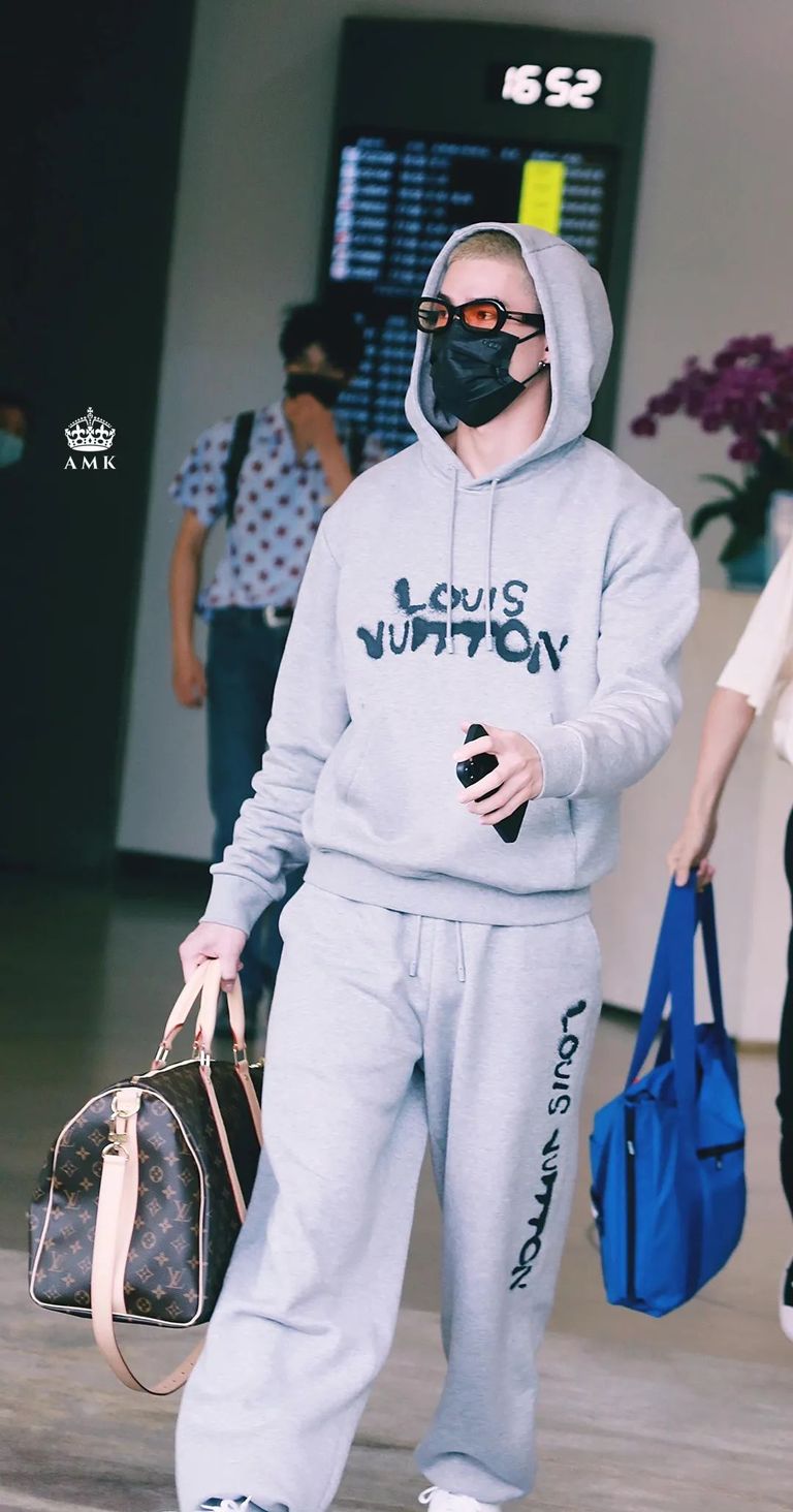 奢侈品光速批发大使？我支持