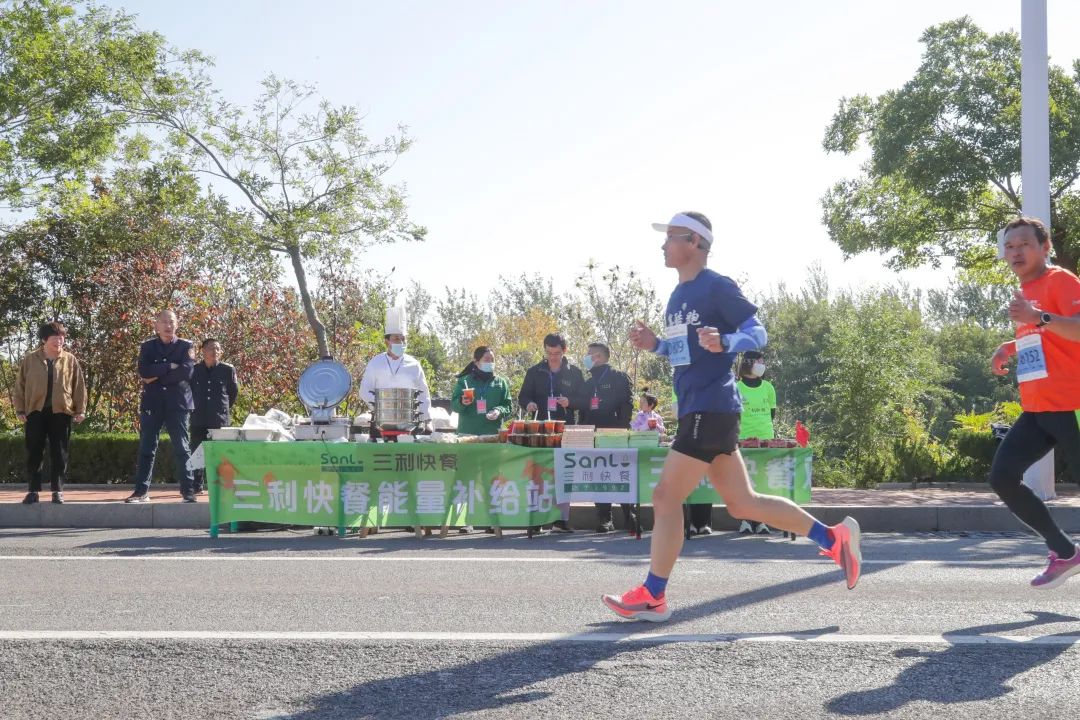 滨州黄河国际马拉松比赛,2019滨州黄河风情带马拉松赛开跑