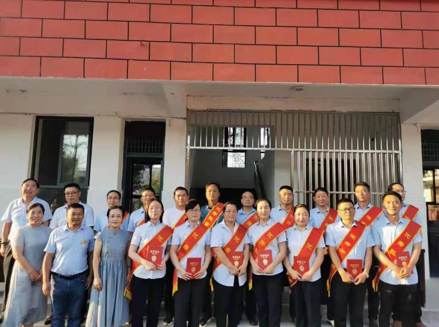 阜阳临泉县暖心老师,贴心人引路人