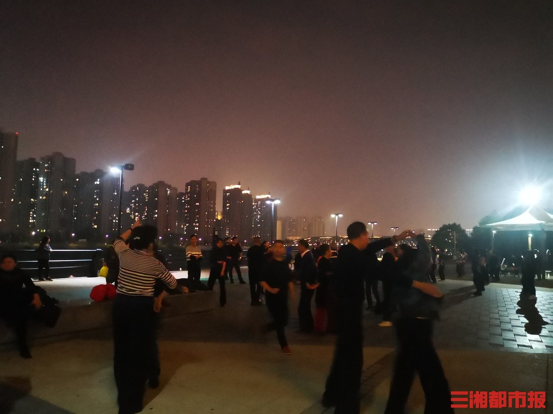 广场舞干扰神器用噪音对抗噪音,广场舞干扰神器多少钱