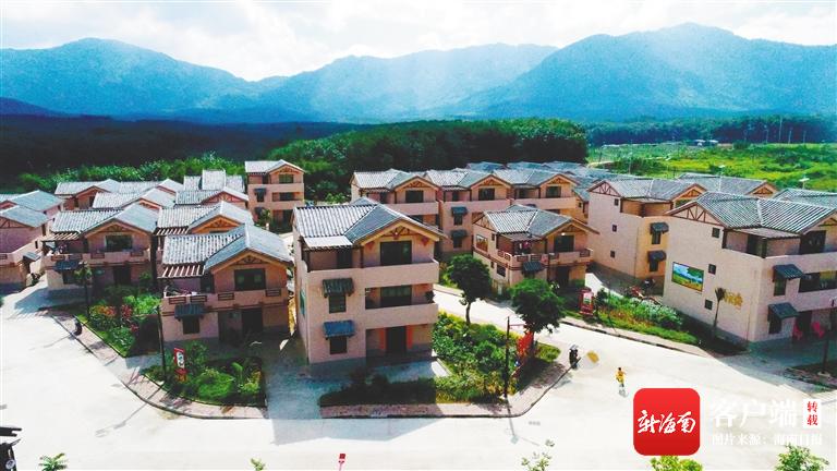 旅游周刊|海南少数民族特点村寨吸引八方游客：入村进寨寻桃源
