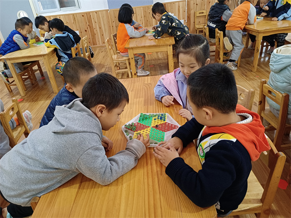 自主皆精彩，混出真乐趣——雨城一幼中大街园区混龄走班活动开始啦