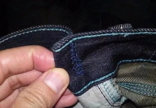 男士穿宽松牛仔裤怎么才算合身,牛仔裤怎么选择合身