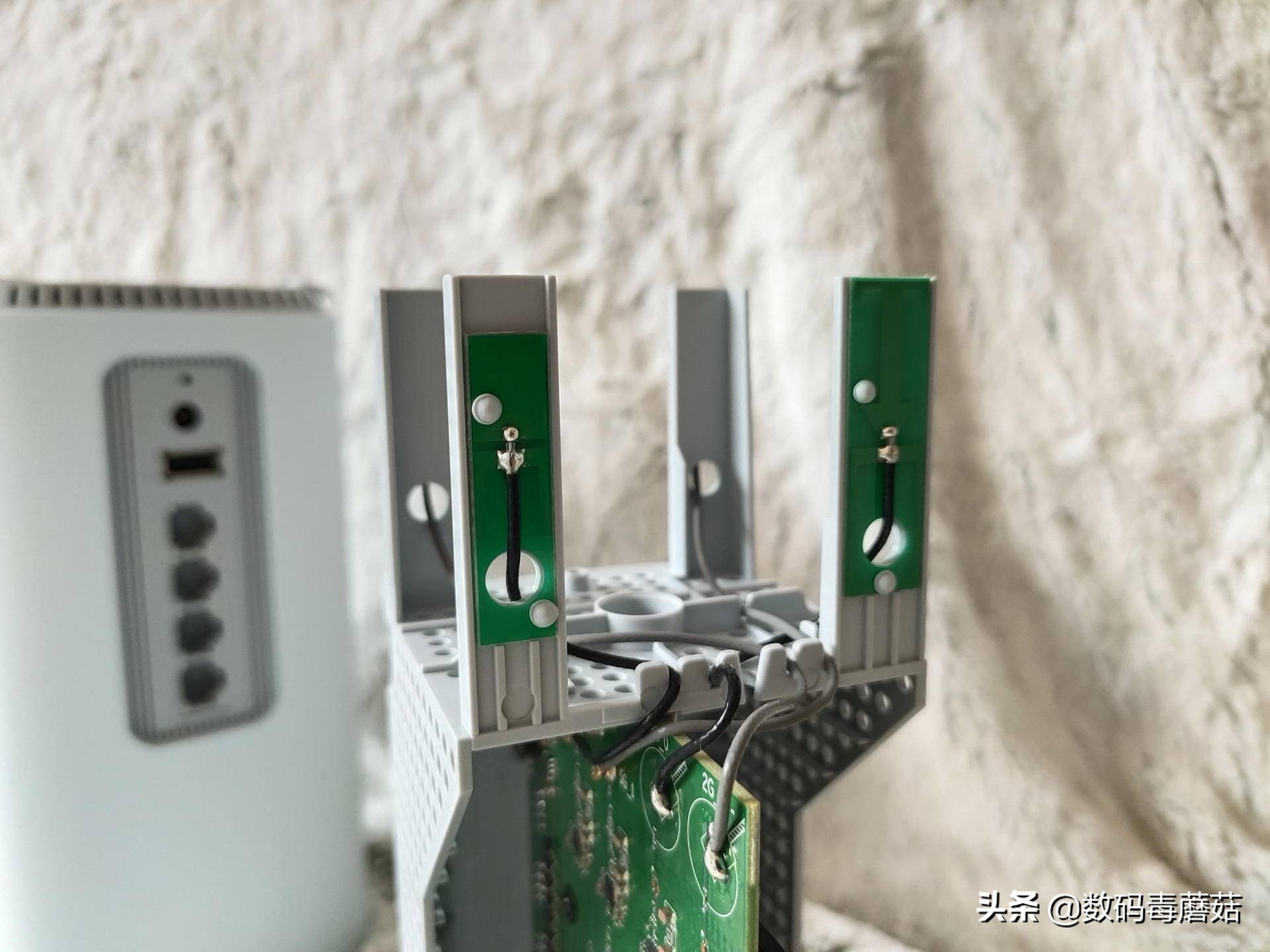 360wifi6路由器评测,360v6路由器子母装和双母装的区别