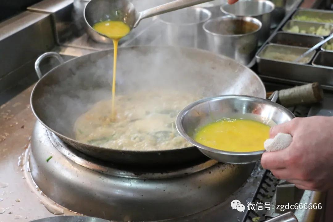 椒盐炸河虾的做法,如何炸河虾又酥又脆又香