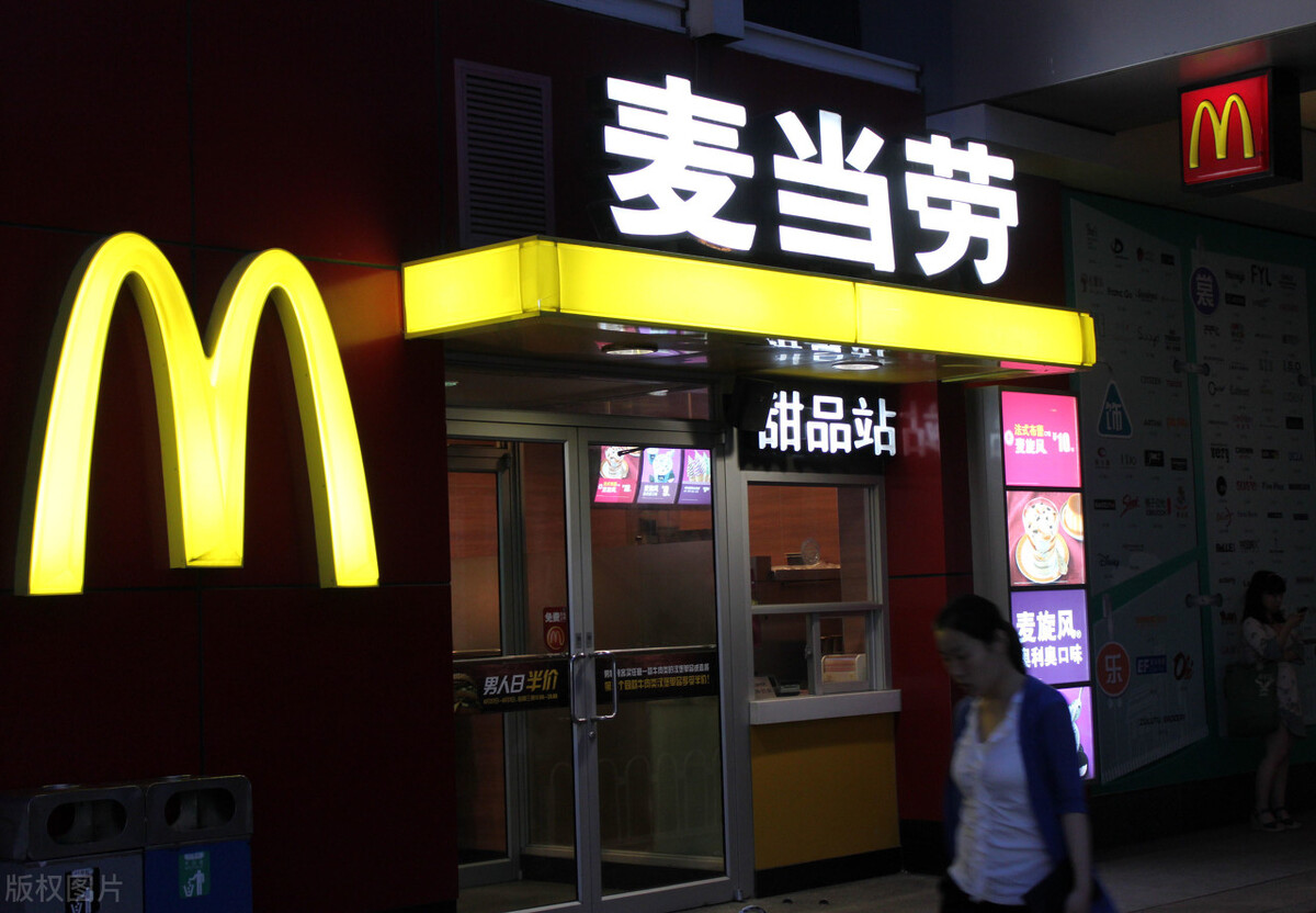 全球十大女包奢侈品牌排行榜,全球十大顶级奢侈品牌运动鞋