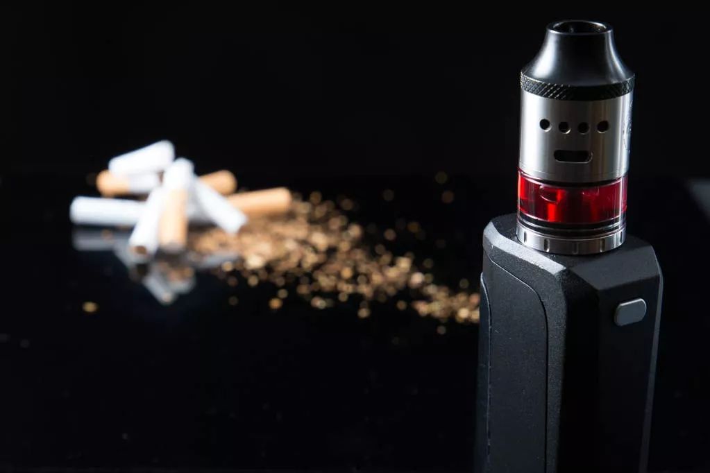 你觉得*子烟电**很酷，*子烟电**公司却把你当白老鼠