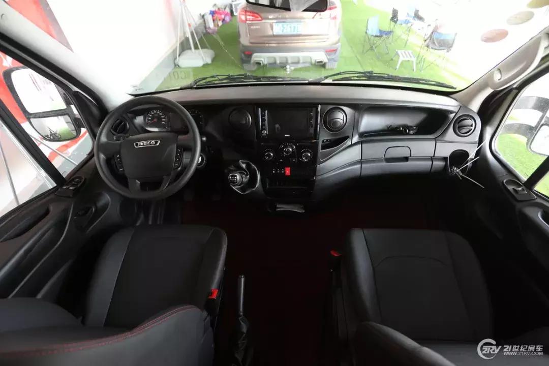 最便宜的c型依维柯自动挡房车,最便宜的依维柯自动挡c型房车