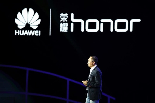 小米和光荣华为哪个好,小米手机和光荣华为手机哪个好