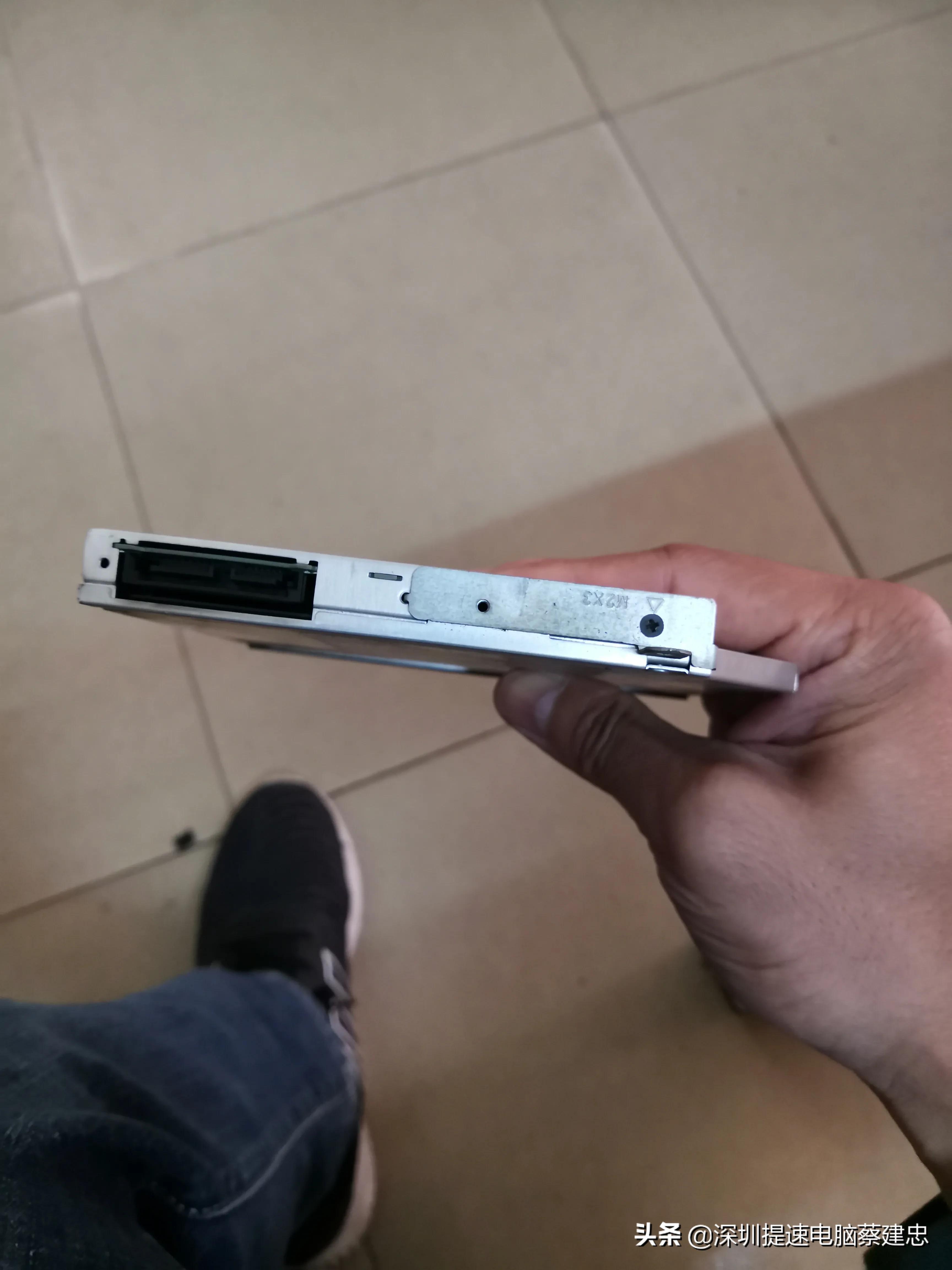 宏碁4741g笔记本拆解,宏碁4741g笔记本还值得升级不