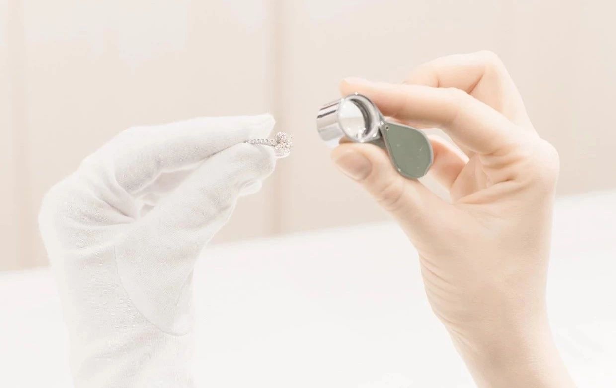 钻石的仿品有哪些,钻石及常见人工仿制品