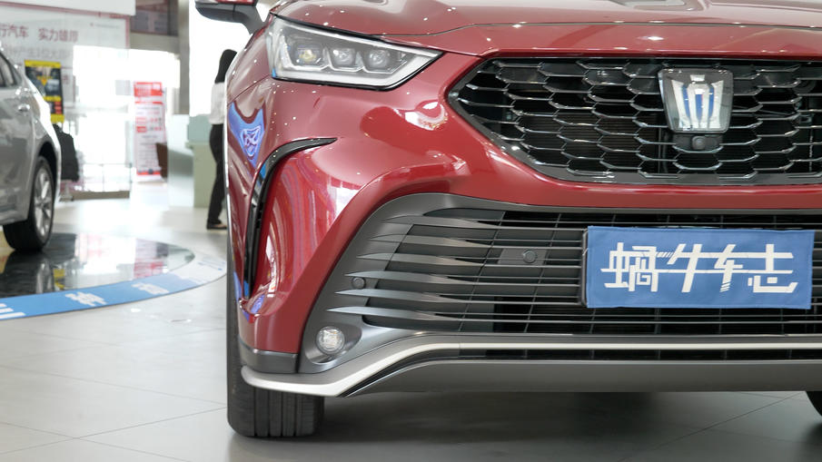 都是100万！丰田卖到断货，大众早已停产，难道VW标还不够高级？