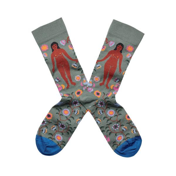 谁说袜子很无趣？BonneMaison，每一双袜子都存在强烈的故事感！