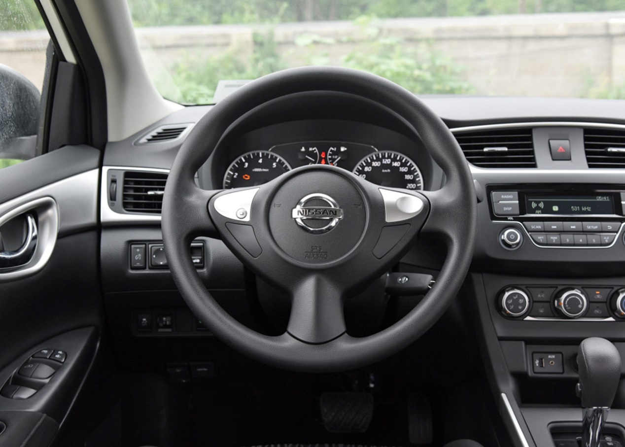 全新轩逸巅峰之作上市,新轩逸经典上市价格