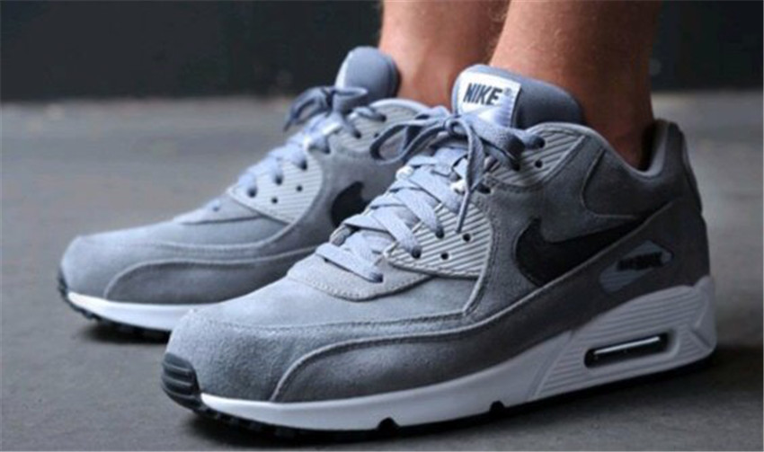 身为多年的鞋狗，还不知晓NickAirMax的历史？小小气垫有啥玄机