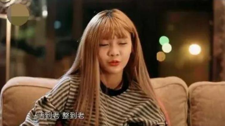 没有整容过的原装脸韩安冉,韩安冉五官精致网友全靠整出来的