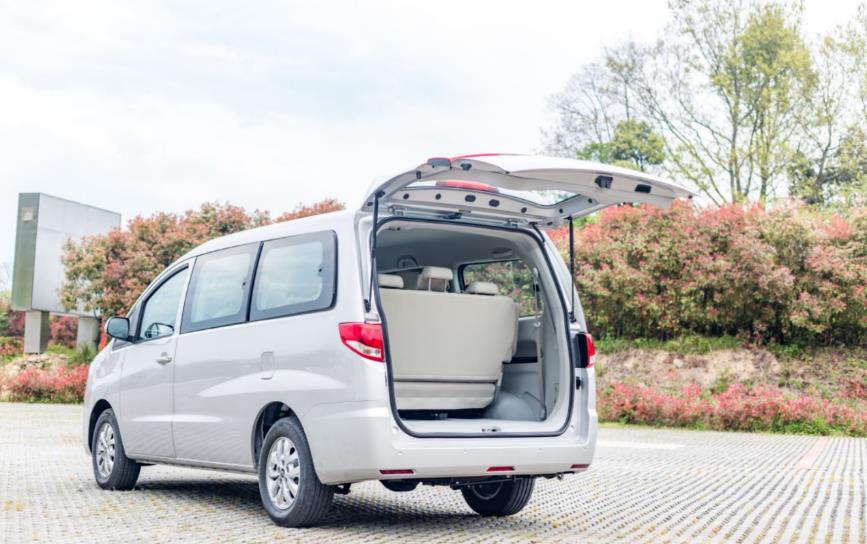 瑞风m4自动商旅版值不值得购买,全新一代瑞风m4柴油版正式上市