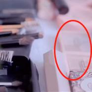 化妆台共多少钱,化妆台护肤品一堆