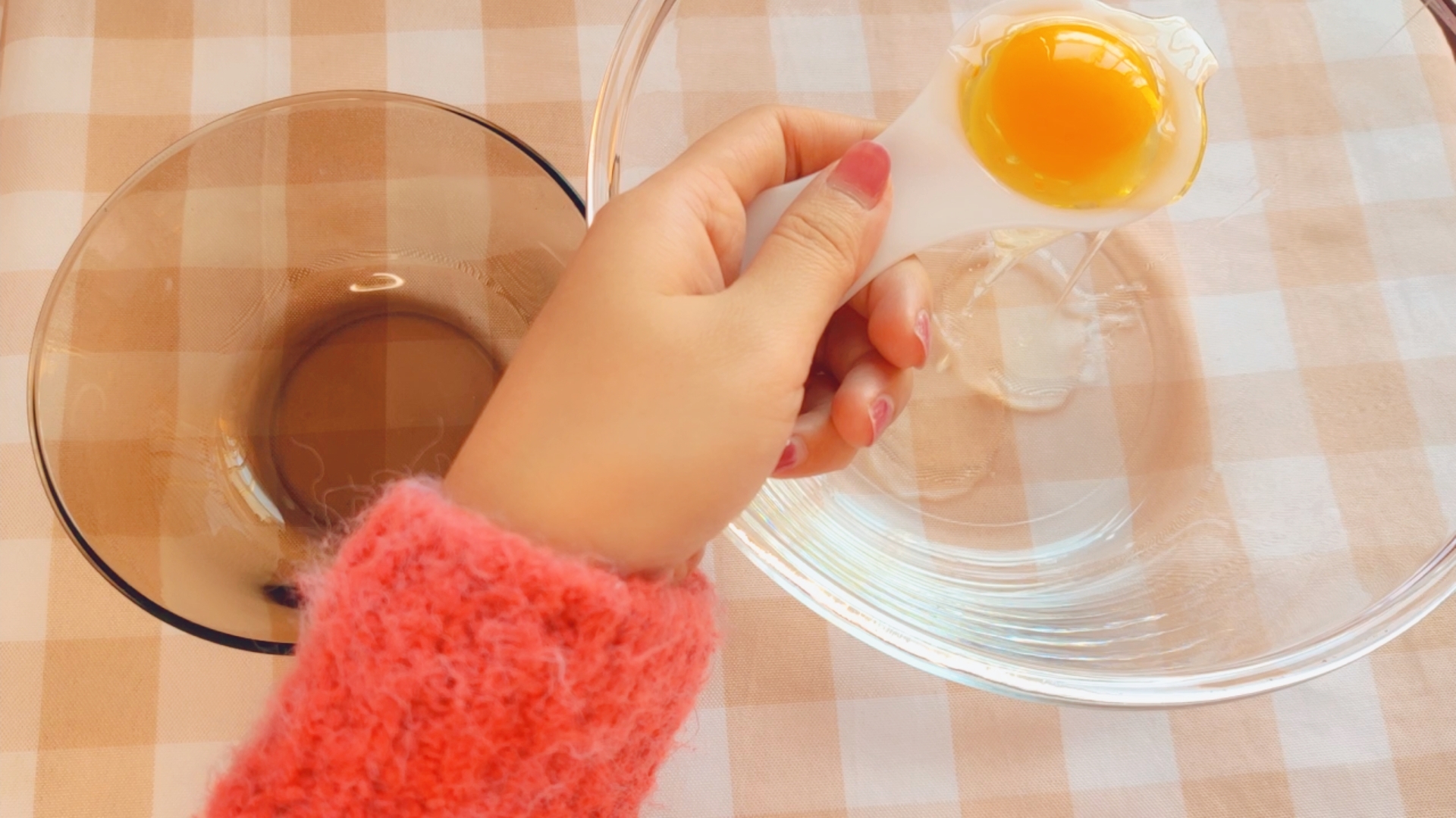 超柔软巧克力戚风蛋糕教程,巧克力戚风蛋糕做法8寸详细教程