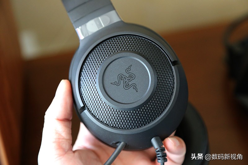 头戴式电竞耳机推荐高性价比,头戴式电竞耳机兼顾平常使用