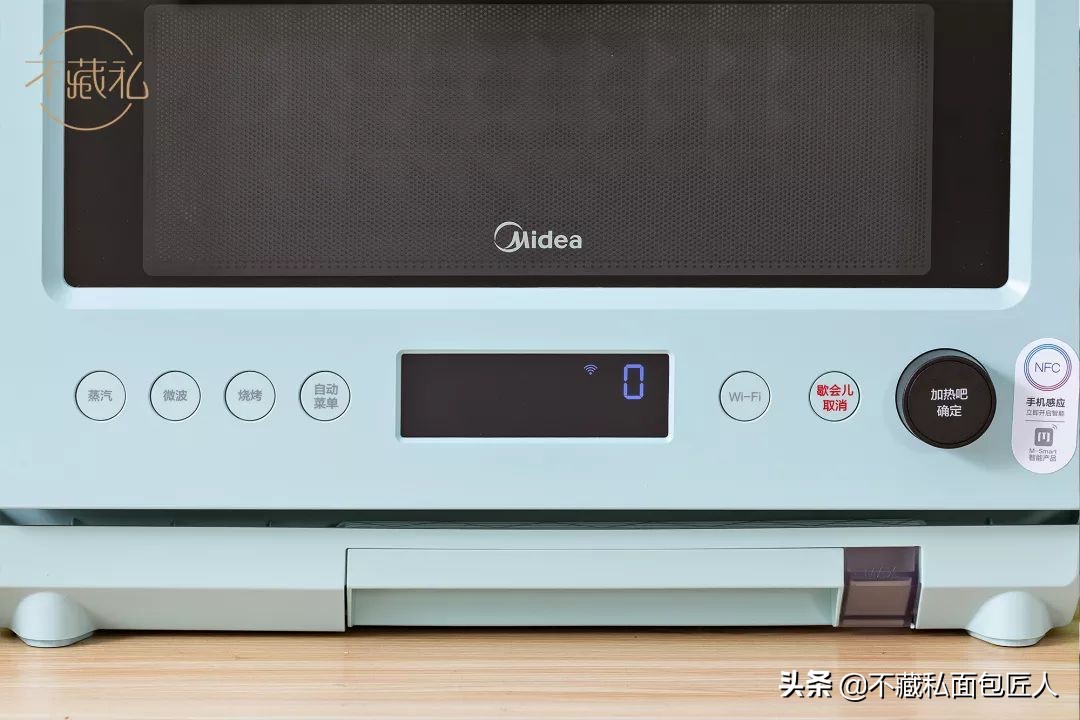 抗击疫情我不辱使命,抗击疫情我们以毒攻毒