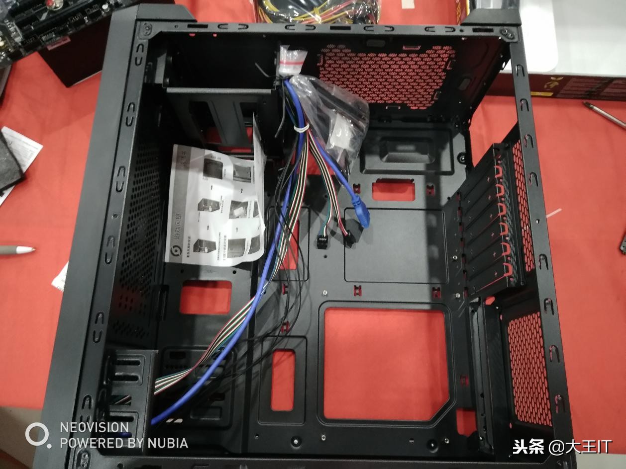 电脑自己组装新手,电脑怎么组装教程