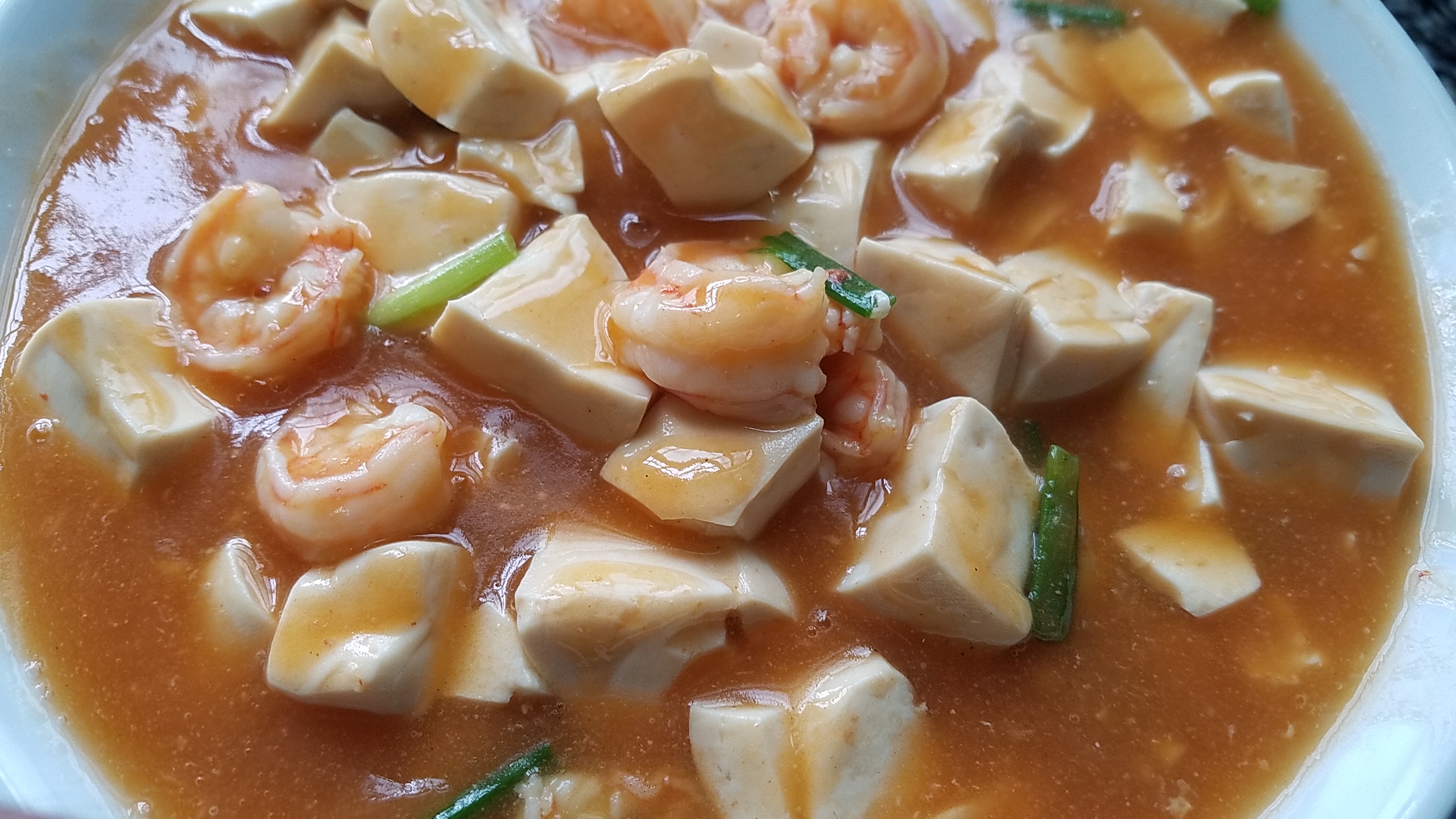 老东北美食虾仁豆腐家常做法,营养十足美味十足的虾仁豆腐