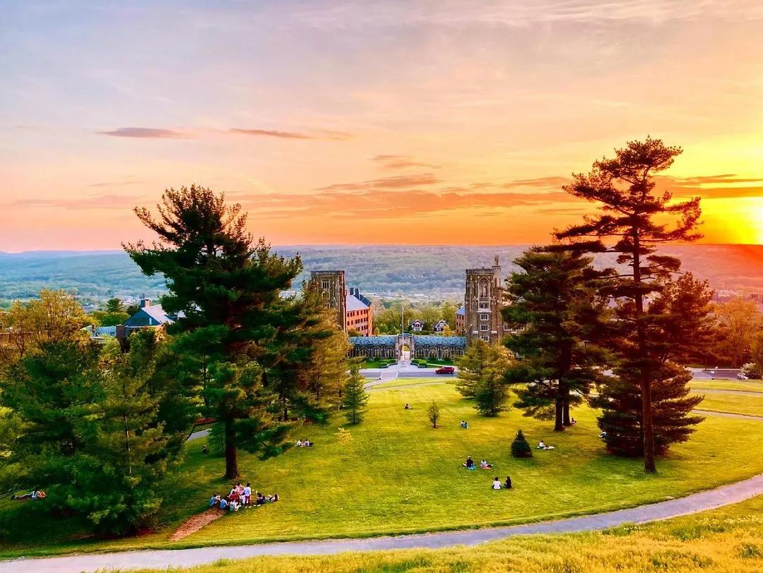 这10所美国大学最受申请者青睐,美国十所著名大学