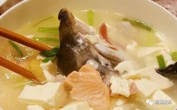 三文鱼都可以做成哪些好吃的,冰冻的三文鱼鱼头怎么做好吃