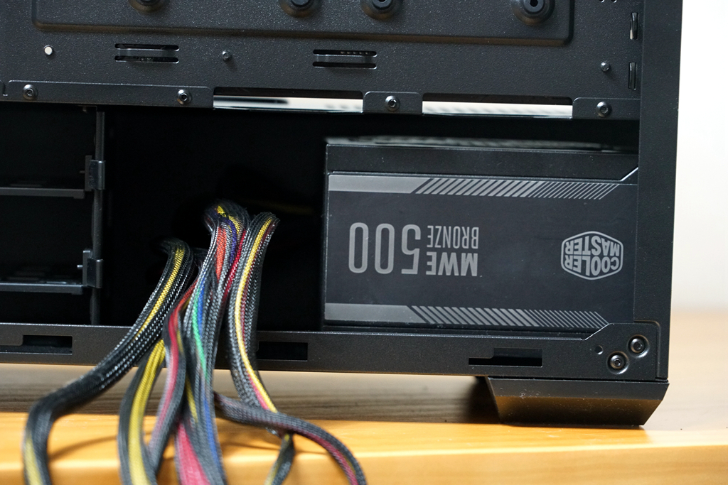 diy水冷高端机箱,电脑装机diy机箱推荐哪款