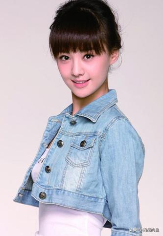 出道12年，挣了10个亿，郑爽，就是一座矿啊