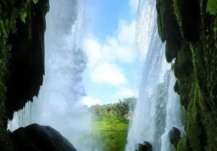 安顺黄果树瀑布最佳观赏时间,观赏黄果树瀑布领略它的壮观