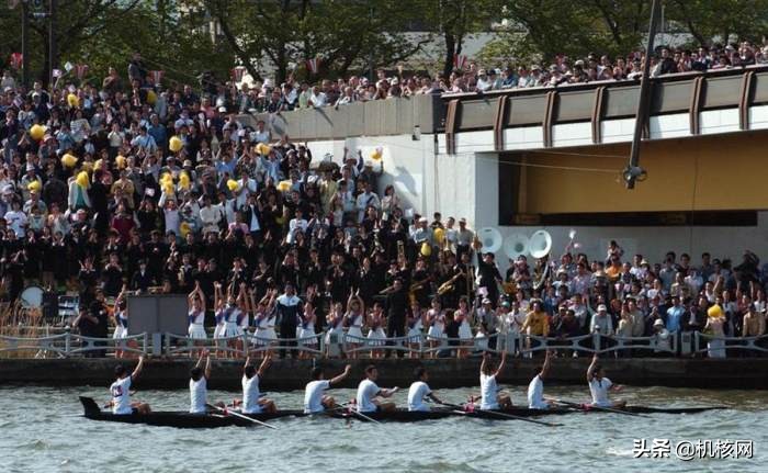 “爱”，“热血”与“永不言弃”：这就是《应援团》的故事