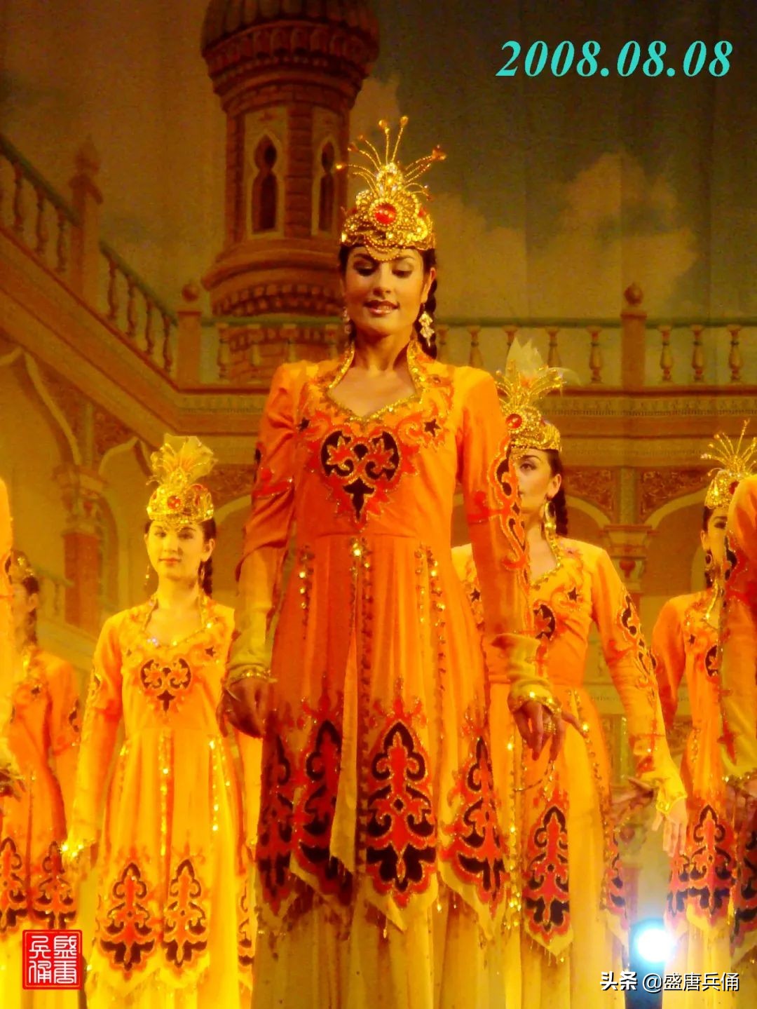 乌鲁木齐二道桥大巴扎民族风情,乌市二道桥国际大巴扎开街仪式